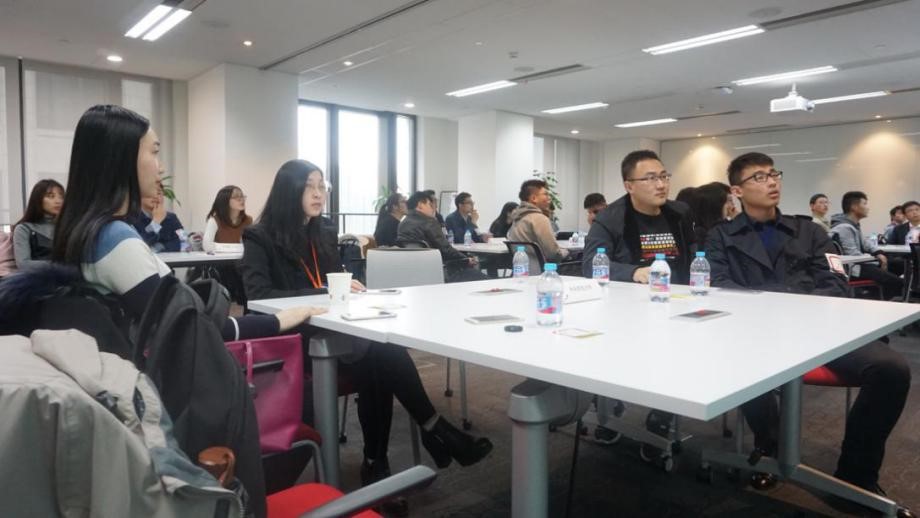 跨界融合，共创未来——计算机科学与软件工程学院师生受邀参观普华永道信息技术公司