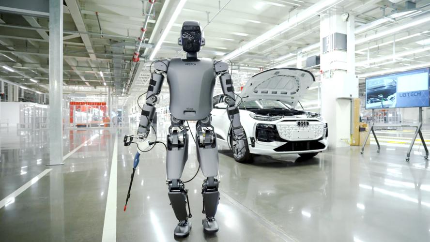 奥迪一汽联手优必选 人形机器人Walker S1开启汽车制造智能新纪元